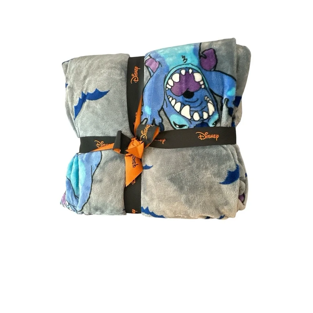 New Disney Halloween Bat‎ Stitch Gray Twin Size 60 x 90 Inch Plush Blanket